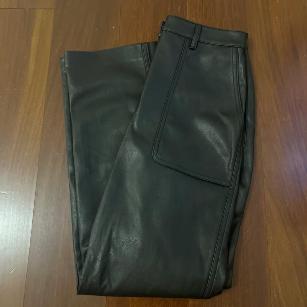 Women’s Aritzia Wilfred Free faux leather pants